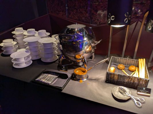 OZONE | The Ritz-Carlton, Hong Kong by null