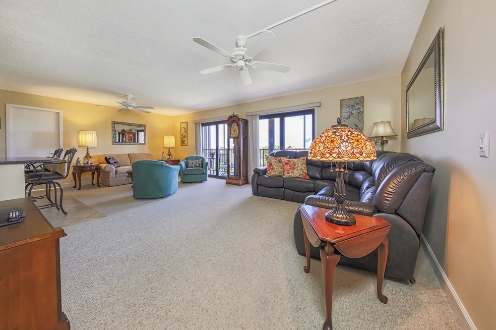 VILLAGE ON THE ISLE - Updated August 2024 - 920 Tamiami Trl S, Venice