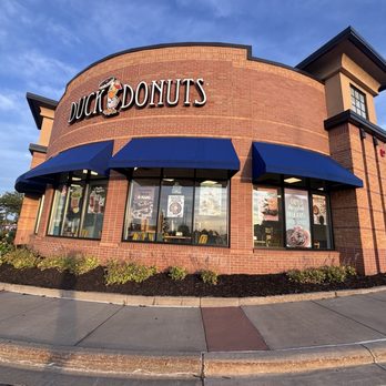 Duck Donuts - Outside - Donuts Near Me - Woodbury, Minnesota