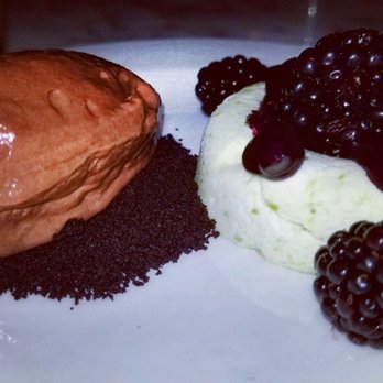 Cafe Robey - Breakfast & Brunch Near Me - Chicago, Illinois Cafe Robey - Breakfast & Brunch Near Me - Chicago, Illinois
