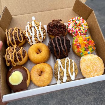 Donut Distillery - 12 Pack of Donuts - Donuts Near Me - Nashville, Tennessee Donut Distillery - 12 Pack of Donuts - Donuts Near Me - Nashville, Tennessee