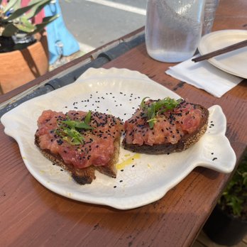 Crudo e Nudo - Tuna toast - Seafood Near Me - Santa Monica, California