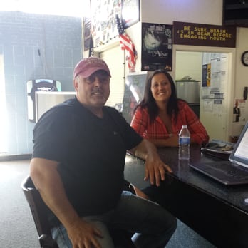 BG Karaoke Saloon - Hoodlums @ the other end of the bar! - Karaoke Near Me - Bartonville, Illinois BG Karaoke Saloon - Hoodlums @ the other end of the bar! - Karaoke Near Me - Bartonville, Illinois