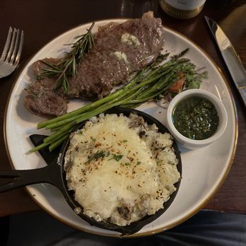 Camp West - New American Near Me - Seattle, Washington