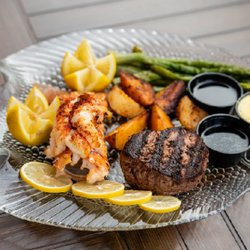 Carlucci's Waterfront