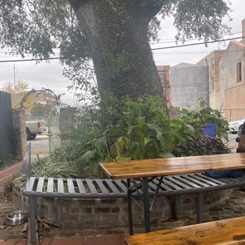 Lagniappe Bakehouse - Outside seating - Bakeries Near Me - New Orleans, Louisiana Lagniappe Bakehouse - Outside seating - Bakeries Near Me - New Orleans, Louisiana