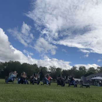 Stonington Vineyards Inc - Wineries Near Me - Stonington, Connecticut