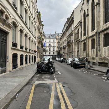 Hôtel de Nell - Street of hotel - Hotels Near Me - Paris, 75 Hôtel de Nell - Street of hotel - Hotels Near Me - Paris, 75