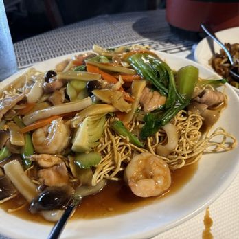 Golden Phoenix - Combination crispy noodle - Vietnamese Near Me - Oklahoma City, Oklahoma Golden Phoenix - Combination crispy noodle - Vietnamese Near Me - Oklahoma City, Oklahoma