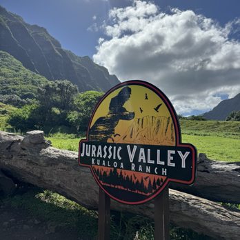 Kualoa Ranch - Tours Near Me - Kaneohe, Hawaii