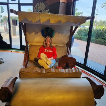 Holey Moley - Fun spot to take a picture! - Mini Golf Near Me - Irvine, California