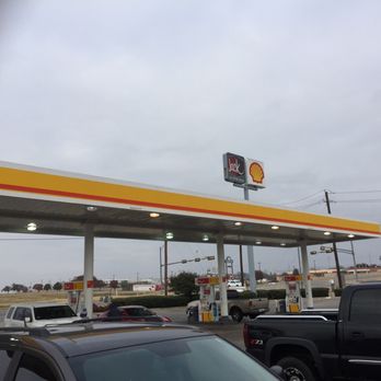 Shell - a gas station with cars parked in front of it - Gas Stations Near Me - Sherman, Texas Shell - a gas station with cars parked in front of it - Gas Stations Near Me - Sherman, Texas