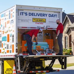 J.B. Hunt Transport, Inc. - J.B. Hunt is the face of your brand at your customer's doorstep.