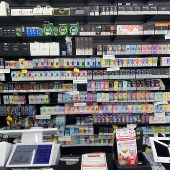 WEST NASHVILLE SMOKE & VAPE - Updated June 2026 - 33 Photos - 6202  Charlotte Pke, Nashville, Tennessee - Tobacco Shops - Phone Number