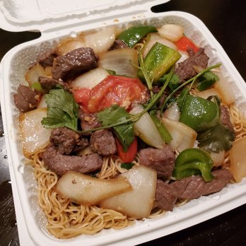 Pho Rice & Roll'd - Beef chow mein - Vietnamese Near Me - Tracy, California Pho Rice & Roll'd - Beef chow mein - Vietnamese Near Me - Tracy, California
