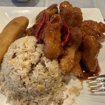 China Town Restaurant - General Tso Chicken, Lunch special portion - Dim Sum Near Me - Beaverton, Oregon China Town Restaurant - General Tso Chicken, Lunch special portion - Dim Sum Near Me - Beaverton, Oregon