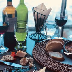 A Taste of Monterey - Wine Market & Bistro