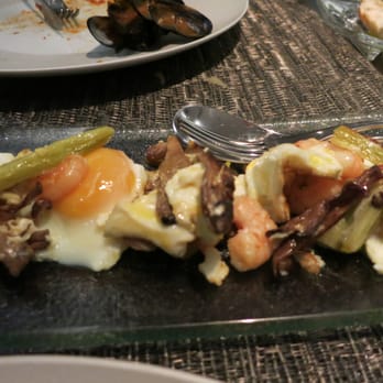 Three O Two - Eggs with oyster mushrooms and shrimps - British Near Me - London, XGL Three O Two - Eggs with oyster mushrooms and shrimps - British Near Me - London, XGL