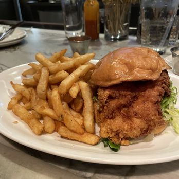 Circa at The Boro - Chicken sandwich - New American Near Me - Tysons, Virginia