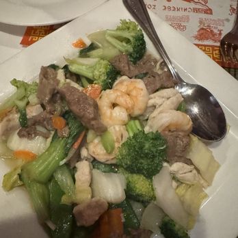 Shanghai Inn - 3 Flavor Stir Fry - Chinese Near Me - Rancho Mirage, California Shanghai Inn - 3 Flavor Stir Fry - Chinese Near Me - Rancho Mirage, California