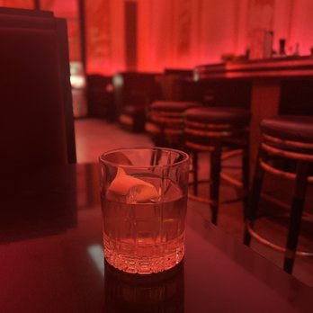 Cruise Room - Old Fashioned - Lounges Near Me - Denver, Colorado Cruise Room - Old Fashioned - Lounges Near Me - Denver, Colorado