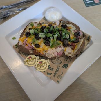 McAlister's Deli - Delis Near Me - Stafford, Texas