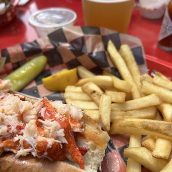 Barking Crab - Lobster Roll - Seafood Near Me - Boston, Massachusetts