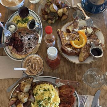 La Note - Cote Est, Cinnamon brioche french toast, Cote Nord - French Near Me - Berkeley, California