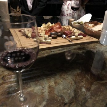 Decantos Vinícola - Wineries Near Me - Valle de Guadalupe, BCN
