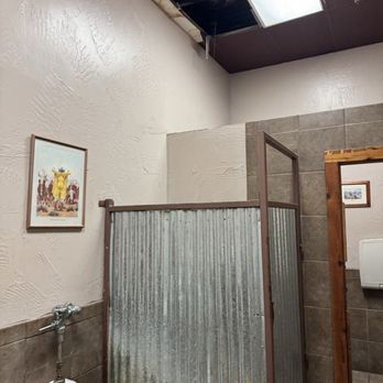 McKenzie's Barbeque - Barbeque Near Me - Huntsville, Texas