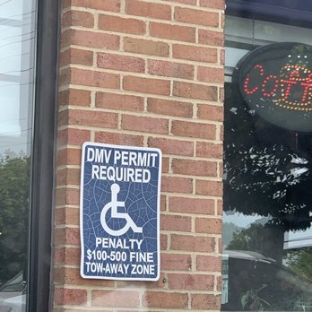 Manoa Bakery Cafe - ?? they tow people in wheelchairs - Coffee & Tea Near Me - Annandale, Virginia Manoa Bakery Cafe - ?? they tow people in wheelchairs - Coffee & Tea Near Me - Annandale, Virginia