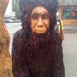 Chainsaw yeti