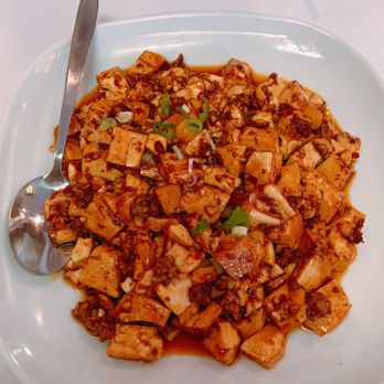 Restaurant Dong Yuan - Stir-fried Tofu in Hot Sauce - Chinese Near Me - København K, 84 Restaurant Dong Yuan - Stir-fried Tofu in Hot Sauce - Chinese Near Me - København K, 84