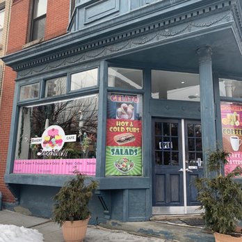 Sugartown Bakery Cafe - Desserts Near Me - Jersey City, New Jersey
