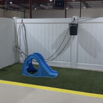 Dog Den - Pet Boarding Near Me - Anaheim, California