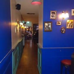 Cubana Bar - Durchgang nach draußen