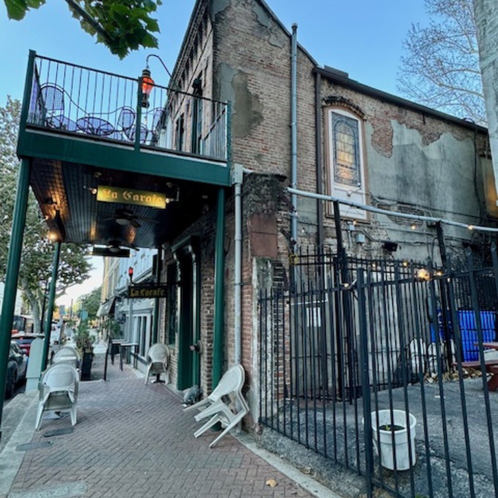 La Carafe - Reminds me of New Orleans. - Wine Bars Near Me - Houston, Texas