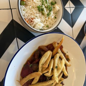 Gaucho Beach - Lomo saltado... $27 kinda steep for the quality snd amount of food. - Sandwiches Near Me - Long Beach, California
