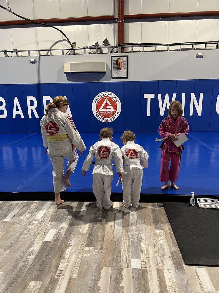 GRACIE BARRA TWIN CITIES Updated July 2024 3 Quest Dr, Bloomington