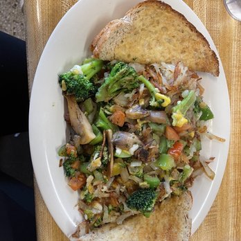 Willalby's Cafe - Vegan hash! - Breakfast & Brunch Near Me - Madison, Wisconsin