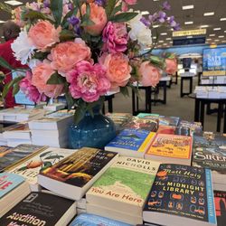 Barnes & Noble Booksellers