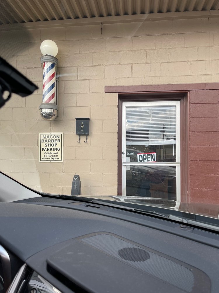 MACON BARBER SHOP Updated September 2024 224 E Palmer St, Franklin
