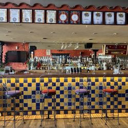 La Cueva - Bar