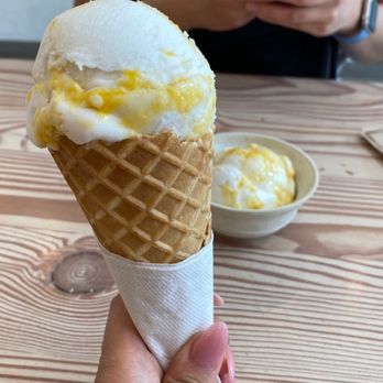 Elephant Garden Creamery - Ice Cream & Frozen Yogurt Near Me - Vancouver, British Columbia