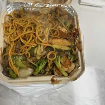 Sun's Mongolian BBQ - Mongolian plate mix vegetables chicken shrimp and beef - Chinese Near Me - Covina, California Sun's Mongolian BBQ - Mongolian plate mix vegetables chicken shrimp and beef - Chinese Near Me - Covina, California