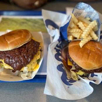 Culver's - Triple cheeseburger & single cheeseburger with fries - Burgers Near Me - Summerville, South Carolina Culver's - Triple cheeseburger & single cheeseburger with fries - Burgers Near Me - Summerville, South Carolina