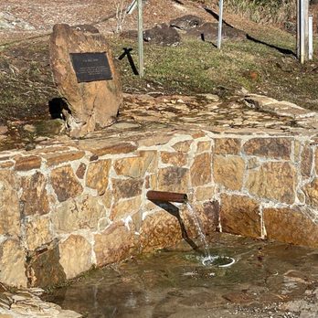 Red Hill Spring - Parks Near Me - Stockton, Alabama