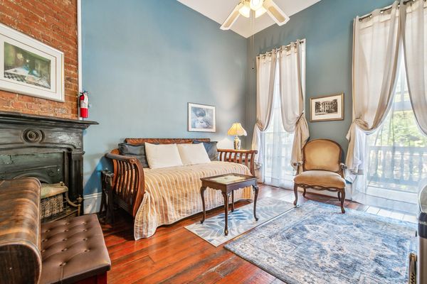 Garden District Bed and Breakfast by null