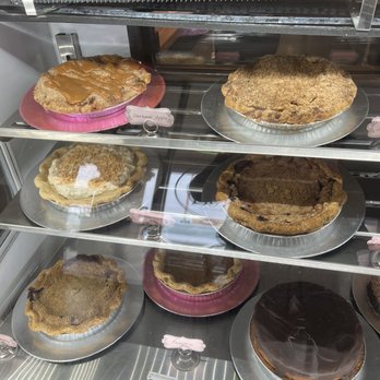 Pie Snob - Weekly pie and cheesecake selections - Bakeries Near Me - Phoenix, Arizona Pie Snob - Weekly pie and cheesecake selections - Bakeries Near Me - Phoenix, Arizona