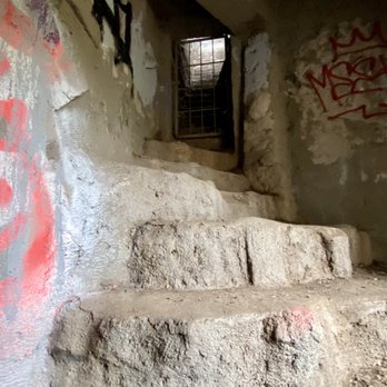 The Old Zoo - 01.16.22 set of stairs leading to a locked doorway - Zoos Near Me - Los Angeles, California